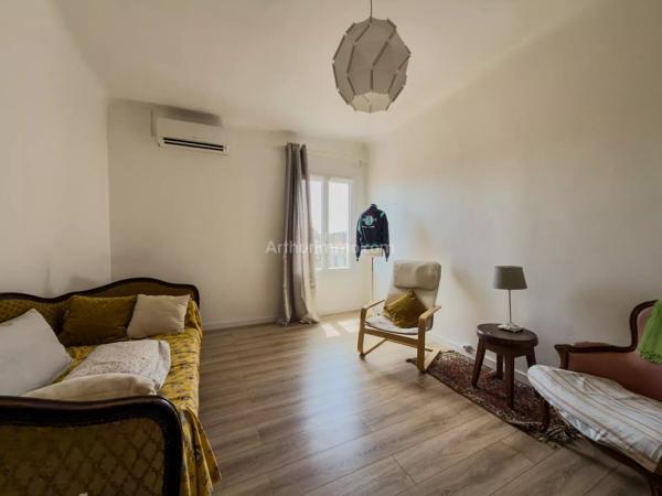 Vente                                                      Appartement
                        
                     4 pièces                      91 m2                     à Draguignan