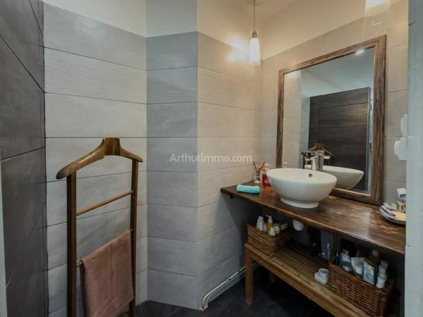 Vente                                                      Appartement
                        
                     4 pièces                      91 m2                     à Draguignan
