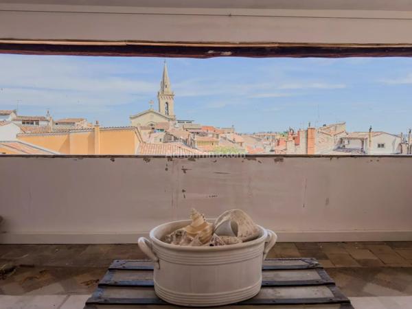 Vente                                                      Appartement
                        
                     4 pièces                      91 m2                     à Draguignan
