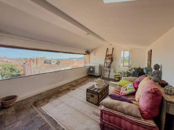 Vente                                                      Appartement
                        
                     4 pièces                      91 m2                     à Draguignan