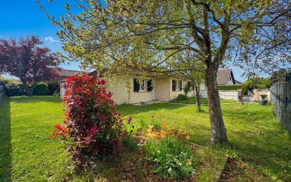 Maison à vendre    5 pièces • 109,02 m2 Ozoir-la-Ferrière