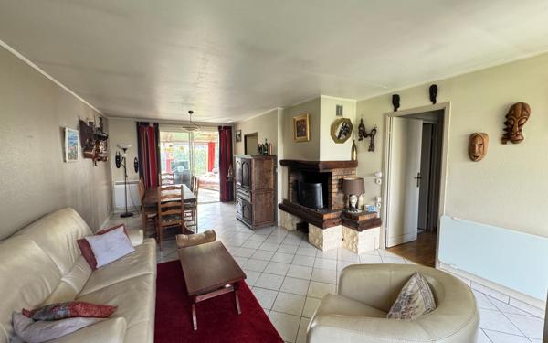 Maison à vendre    5 pièces • 109,02 m2 Ozoir-la-Ferrière
