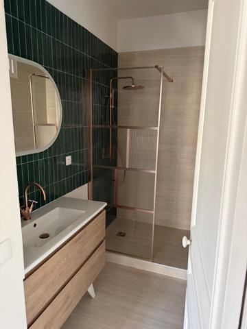 APPARTEMENT HAUSSMANNIEN RÉNOVÉ - JARDIN DU LUXEMBOURG x 5 PIECES - 3 CHBRES - 2 SDB