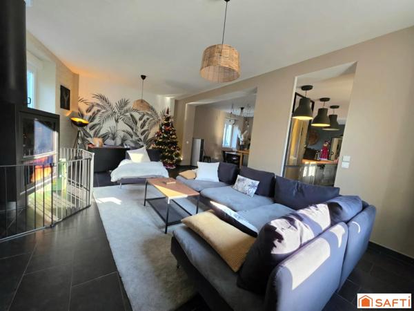 Bien d'exception - 4 Salles de bain/eau - 7 903 m2 de parc