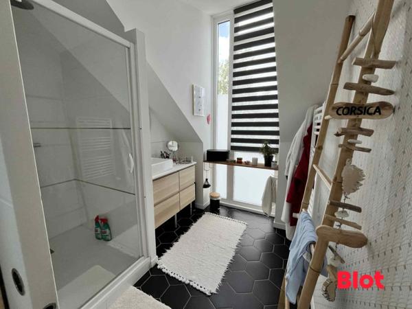 Appartement 4 pièce(s)