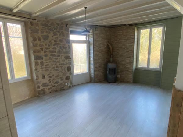 Belle maison en pierre 90 m²