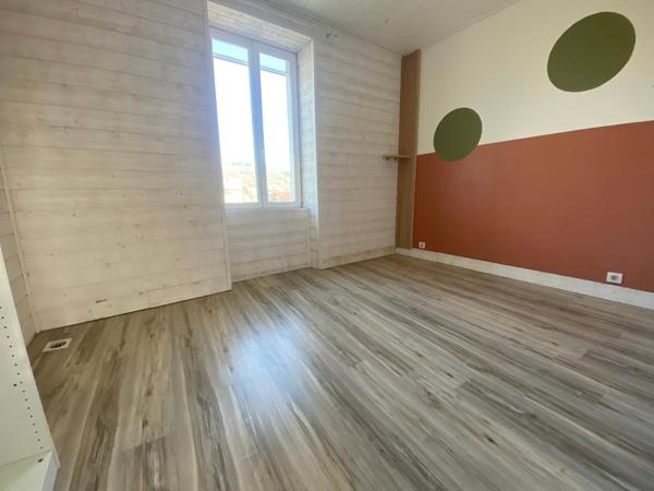 Belle maison en pierre 90 m²