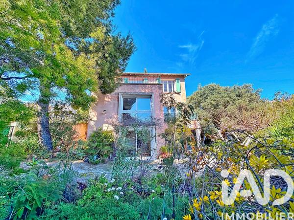 Maison à vendre 5 pièces 105 m² Bandol