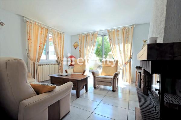Maison
         5 pièces
        - 106 m² Exclusivité 329 000 € *