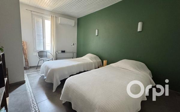 Maison à vendre    5 pièces •  Fontvieille