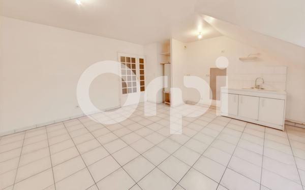 Appartement à louer    2 pièces • 43,32 m2 Nanteuil-le-Haudouin