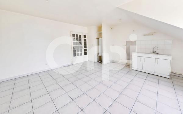 Appartement à louer    2 pièces • 43,32 m2 Nanteuil-le-Haudouin