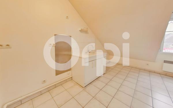 Appartement à louer    2 pièces • 43,32 m2 Nanteuil-le-Haudouin