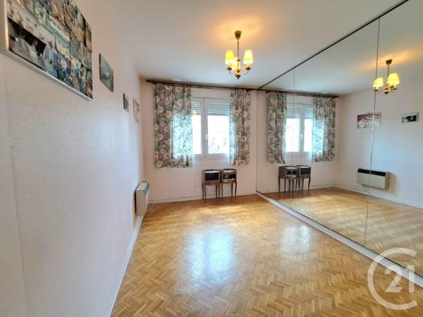 Appartement F5 à vendre  5 pièces - 99,76 m2 ST ETIENNE - 42