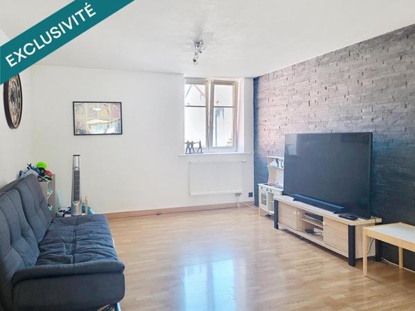 Spacieux 105m2, 5 pièces, 3 chambres, un appartement idéal pour une vie de famille confortable.