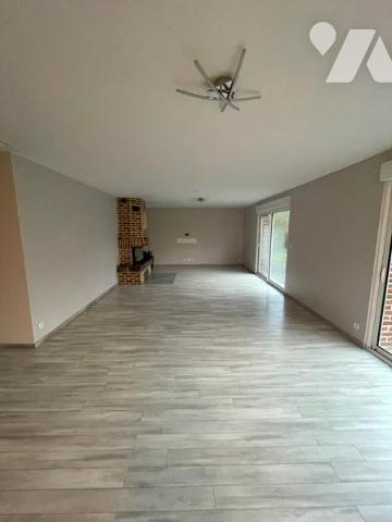 UN LOT DE DEUX MAISONS A USAGE D'HABITATION