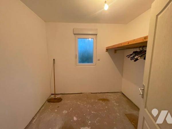 UN LOT DE DEUX MAISONS A USAGE D'HABITATION