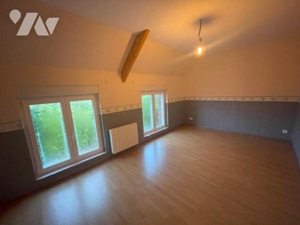 UN LOT DE DEUX MAISONS A USAGE D'HABITATION