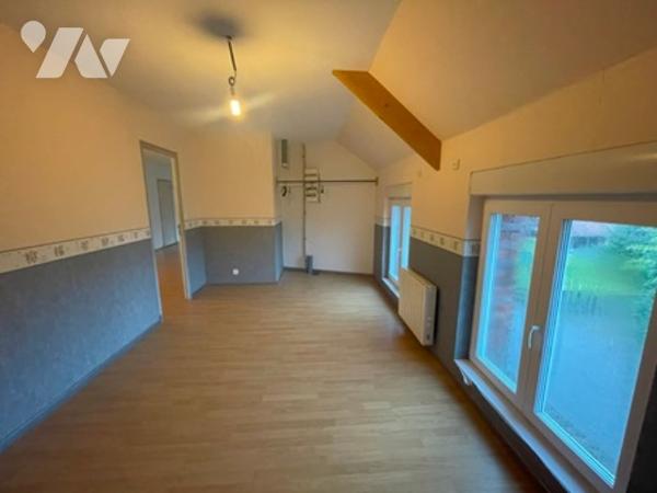 UN LOT DE DEUX MAISONS A USAGE D'HABITATION