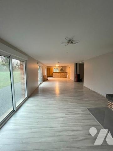 UN LOT DE DEUX MAISONS A USAGE D'HABITATION