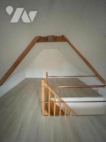 UN LOT DE DEUX MAISONS A USAGE D'HABITATION