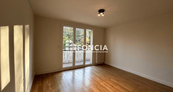 Location Studio 25.93 m² - Oullins 69600