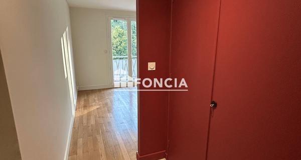 Location Studio 25.93 m² - Oullins 69600