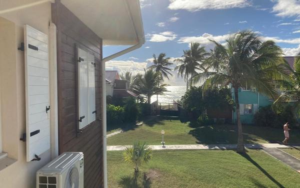 Appartement à vendre    3 pièces • 60 m2 Saint-François