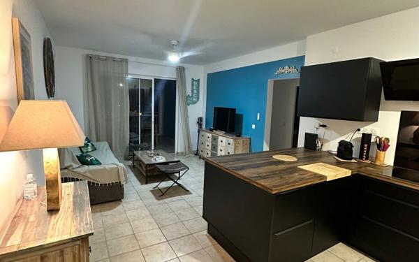 Appartement à vendre    3 pièces • 60 m2 Saint-François