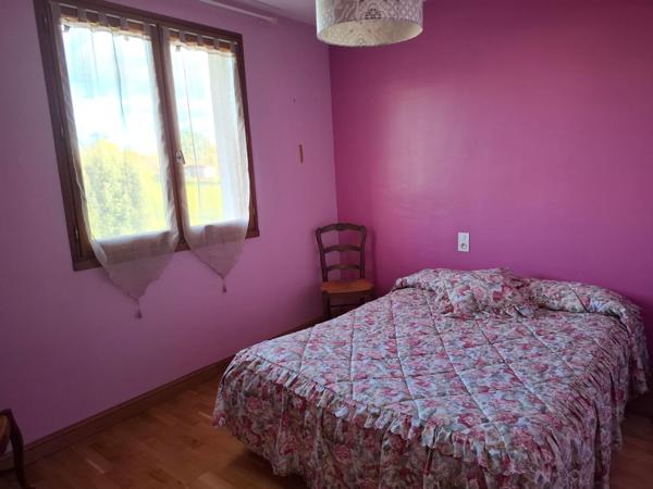 Spacieuse maison avec deux logements indépendants , sans travaux !
