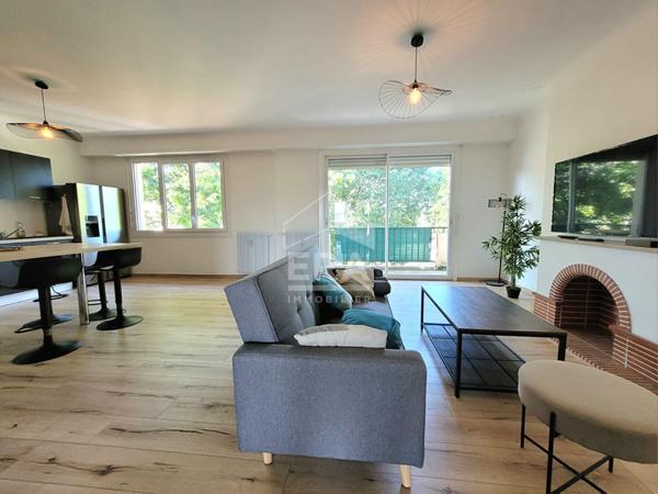 Billère -  Quartier Foire-Exposition : T4 de 84 m² totalement rénové avec goût