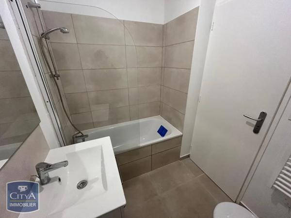 Appartement à louer 1 pièce 22.65m²