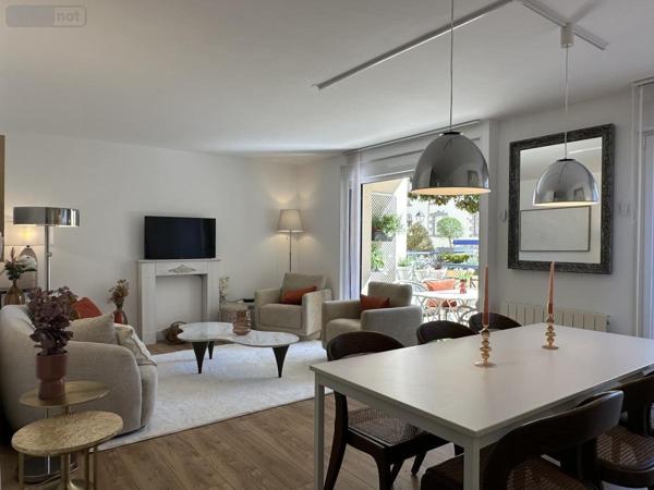 Appartement à vendre à Vannes dans le Morbihan (56000), ref : 56005-873   
St-Patern
