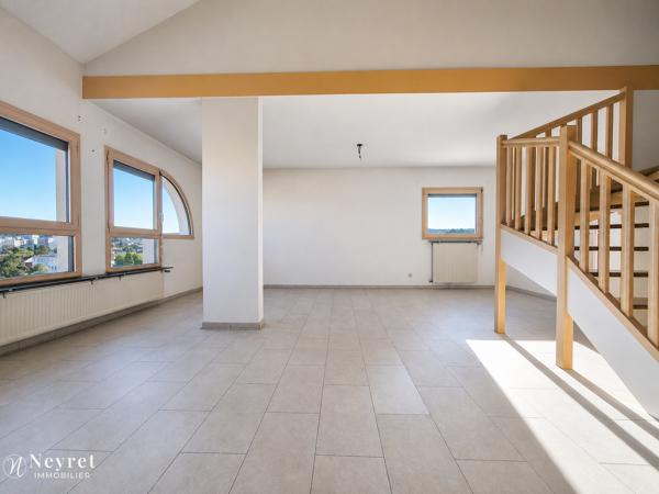 Appartement esprit maison – Dernier étage, standing et volumes rares