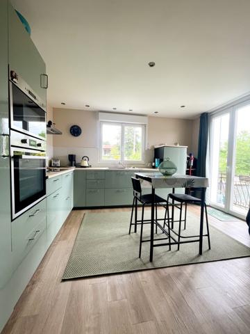 Maison
         6 pièces
        - 125 m² 189 500 € *