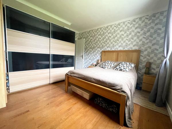 Maison
         6 pièces
        - 125 m² 189 500 € *