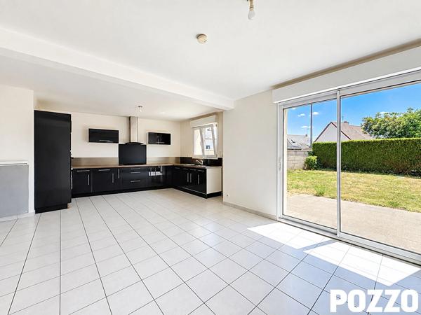 À VENDRE - Maison dans le bourg de Bréhal avec vie de plain-pied ! BREHAL