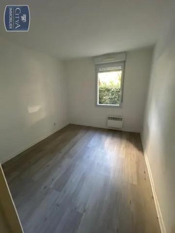 Appartement à louer 2 pièces 45.3m² Villenave-d'Ornon (33140)