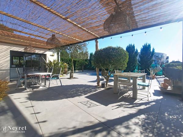 Ternay – Villa contemporaine d’exception avec piscine et jardin paysager