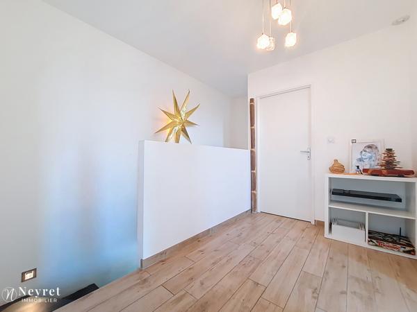 Ternay – Villa contemporaine d’exception avec piscine et jardin paysager
