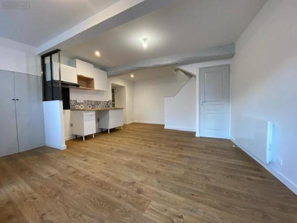 Maison à louer à Tinténiac en Ille-et-Vilaine (35190), ref : 105/1939