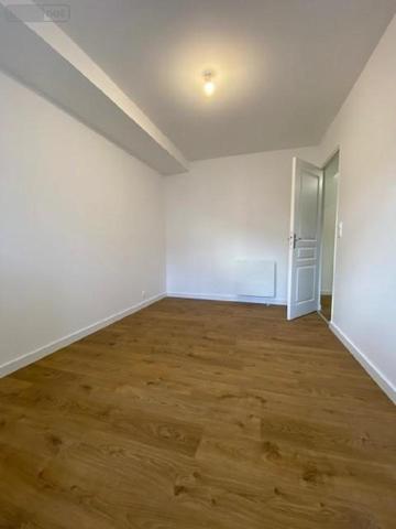 Maison à louer à Tinténiac en Ille-et-Vilaine (35190), ref : 105/1939