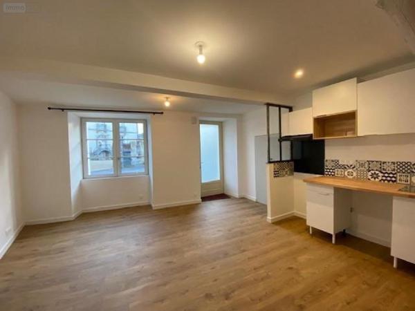 Maison à louer à Tinténiac en Ille-et-Vilaine (35190), ref : 105/1939