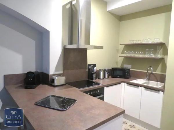 Appartement à louer 2 pièces 58.9m²