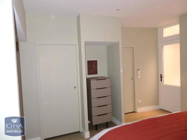 Appartement à louer 2 pièces 58.9m²