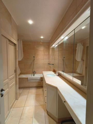 superbe appartement Frejus -St Raphael - quartier Valescure