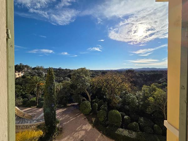 superbe appartement Frejus -St Raphael - quartier Valescure