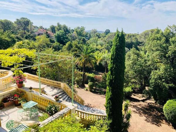 superbe appartement Frejus -St Raphael - quartier Valescure