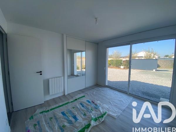 Maison à vendre 5 pièces 108 m² Champagné-les-Marais