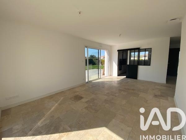 Maison à vendre 5 pièces 108 m² Champagné-les-Marais